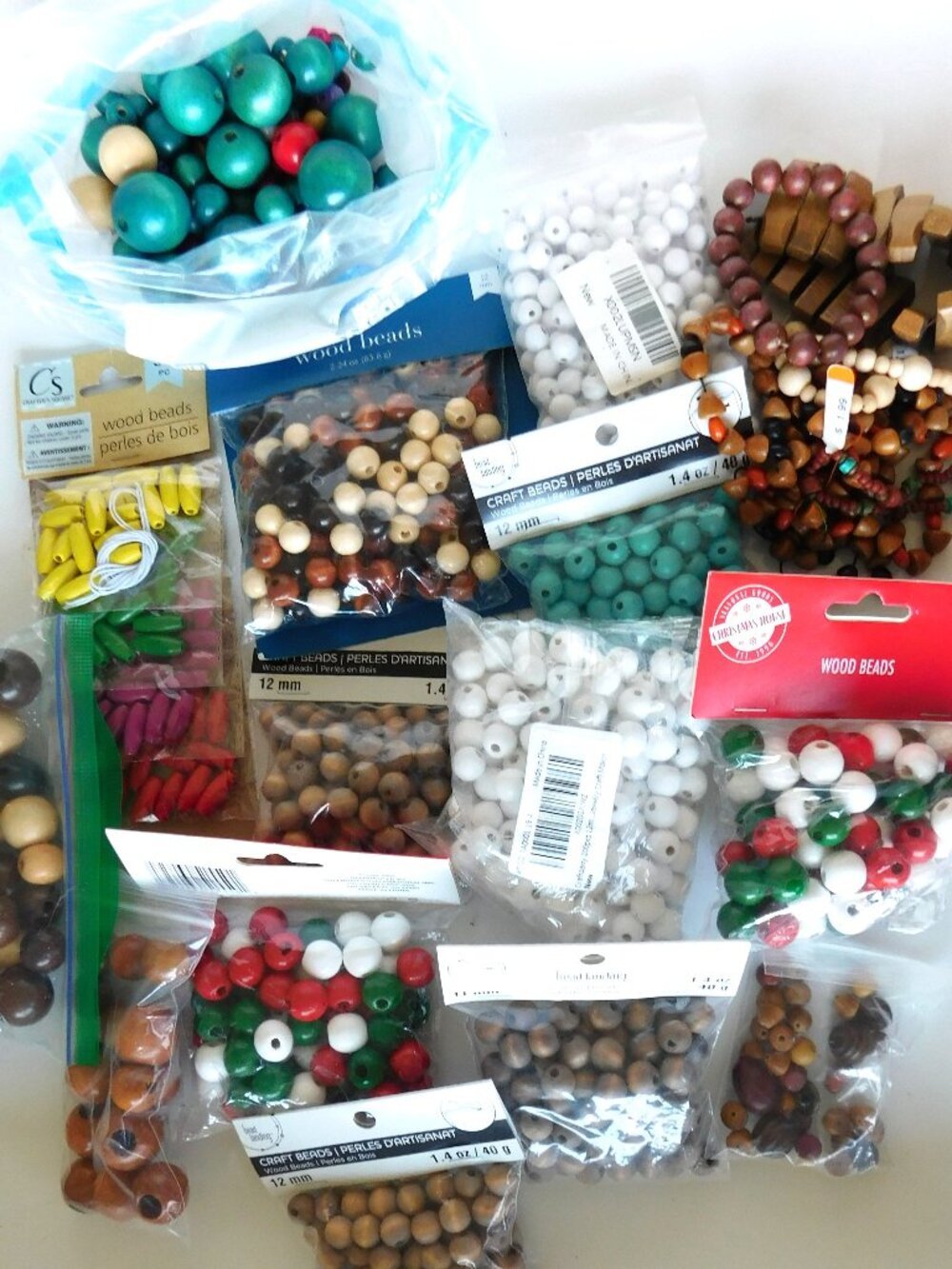 Mixed lot of Multi Color Wood Beads  2 lbs  Crafts Jewely Making